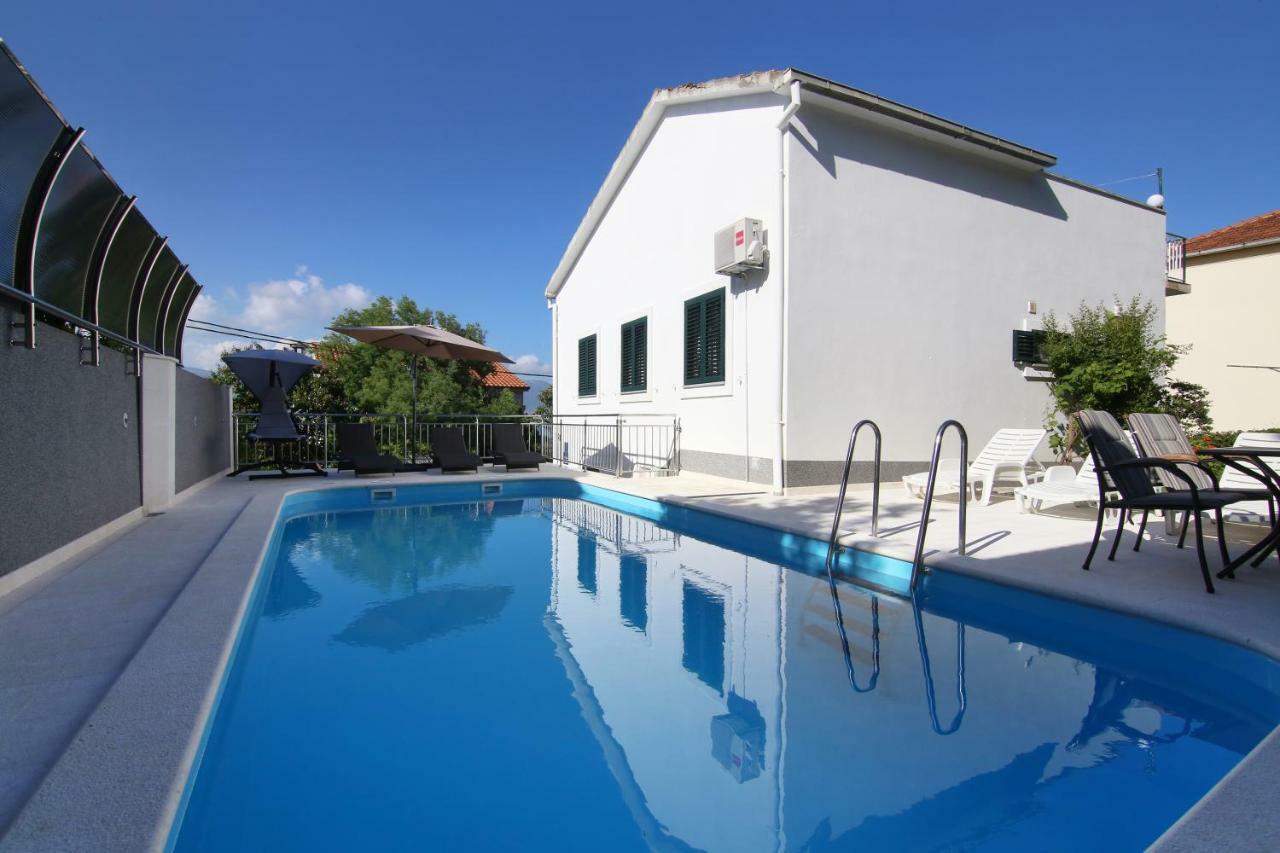 Willa Luxury House With Pool Trogir Zewnętrze zdjęcie